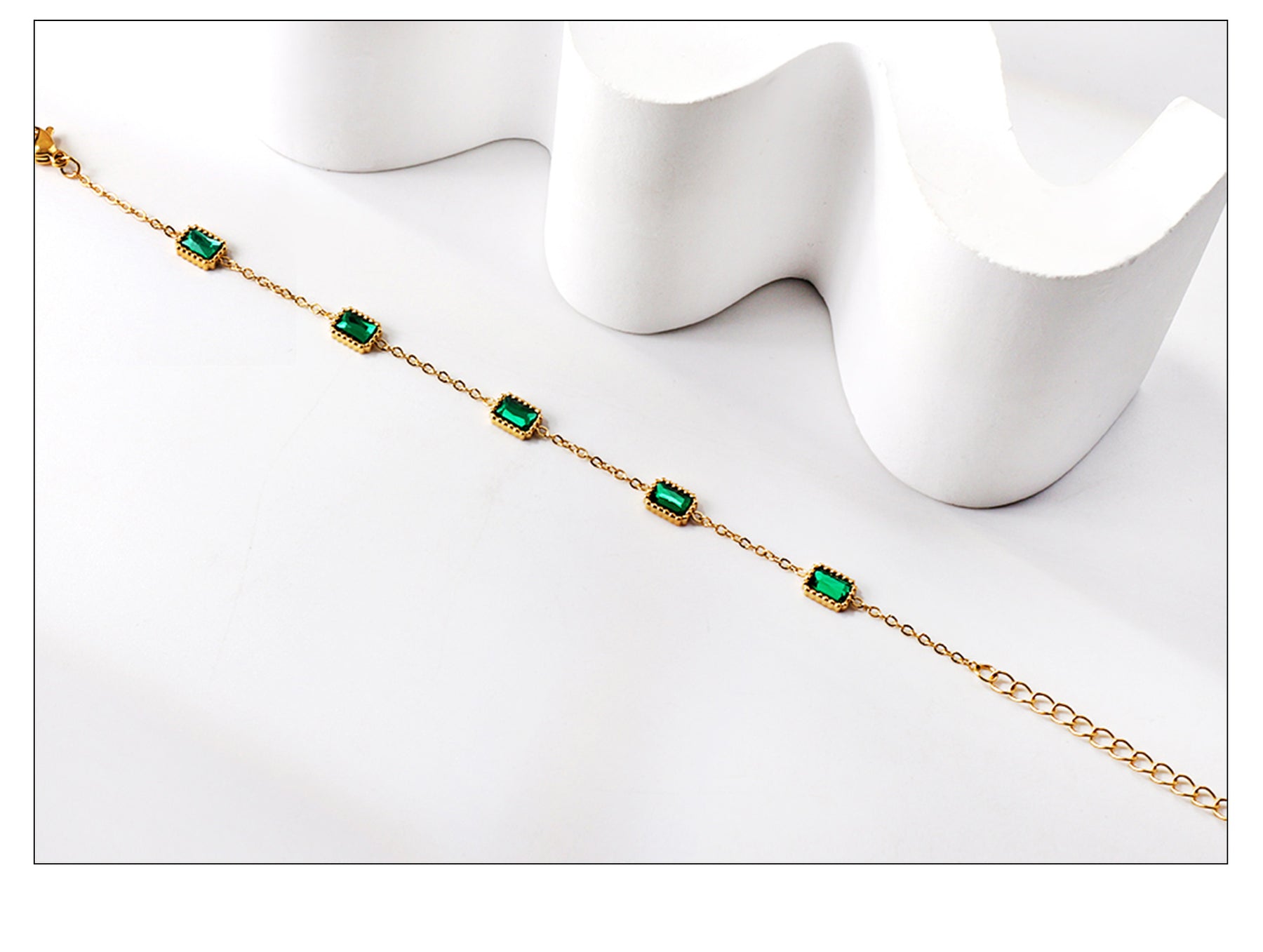 Pulseira Petit Esmeralda Banhada a Ouro 18k