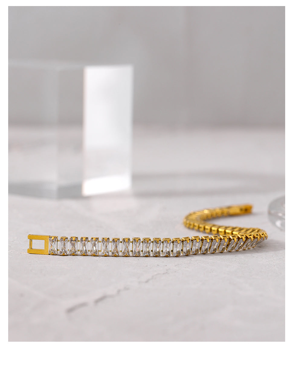 Pulseira Riviera Baguete Banhada a Ouro 18k