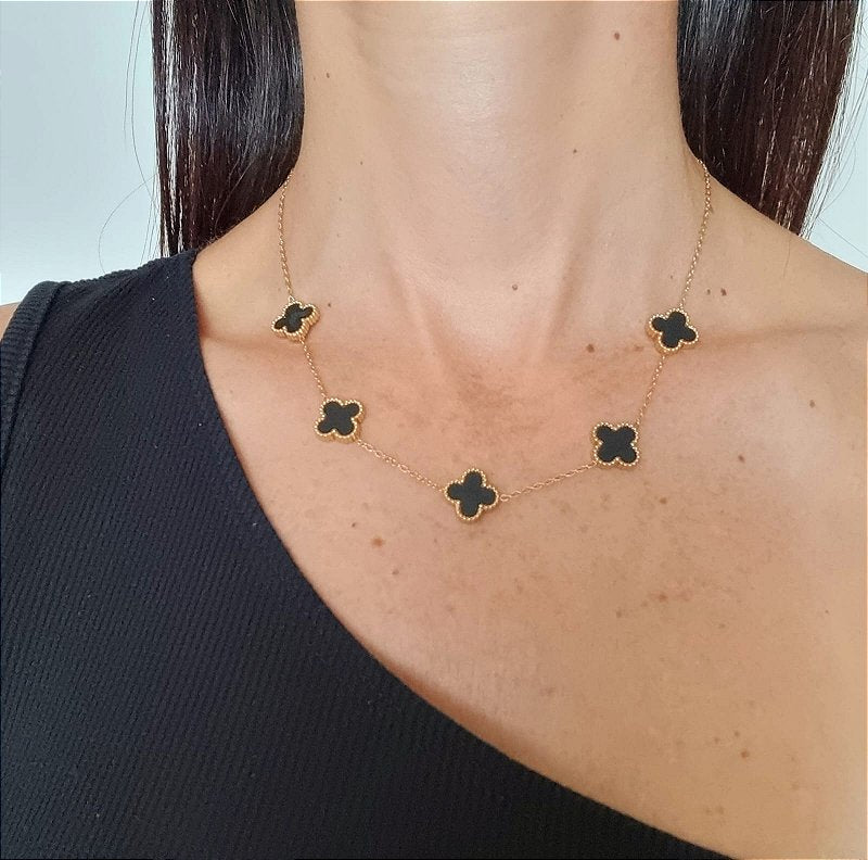 Colar Trevos Pretos Banhado a Ouro 18k