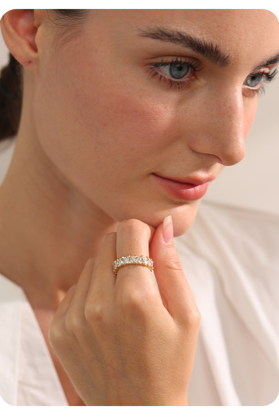 Anel Riviera Zircônia 3 Pontas Banhado a ouro 18k