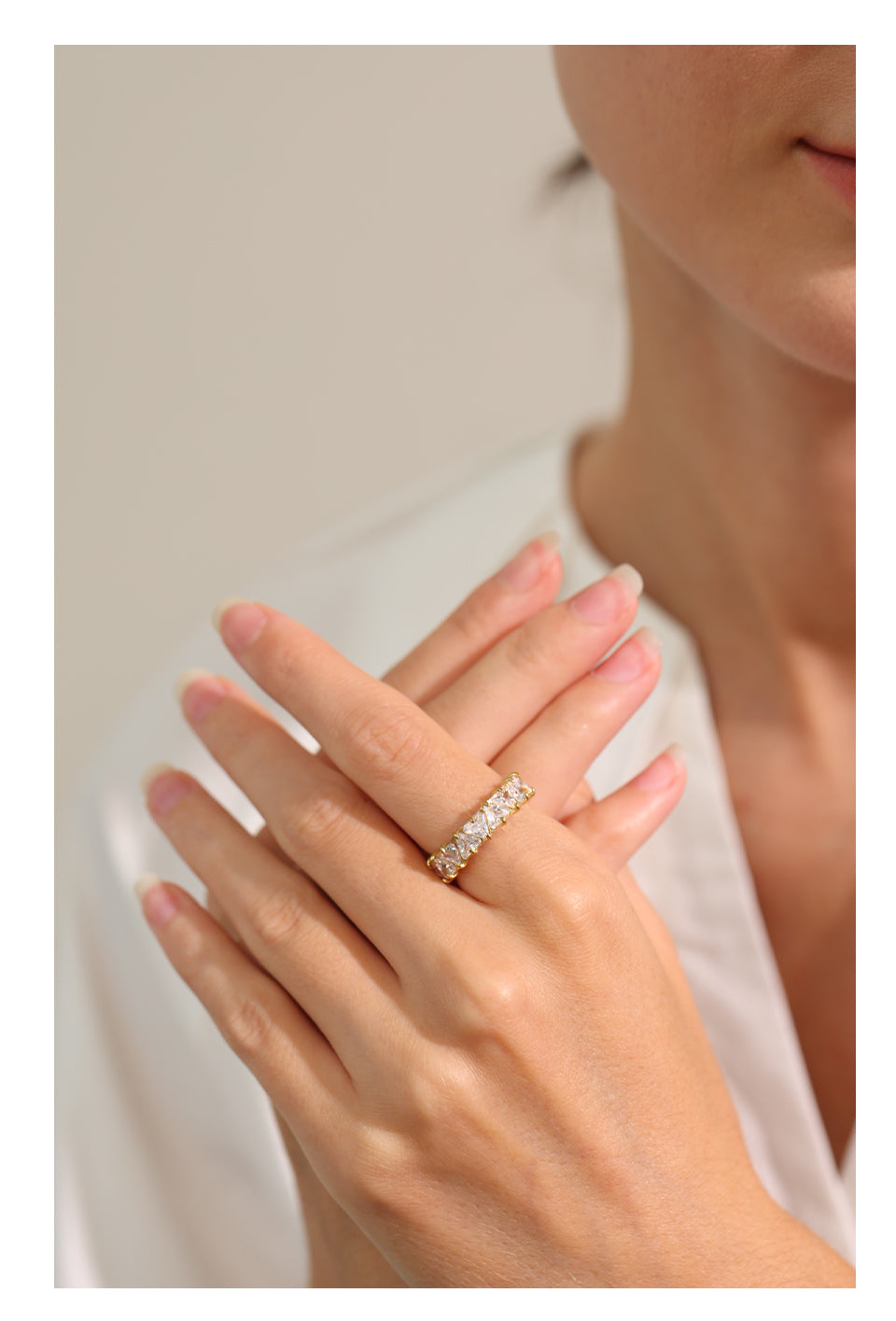 Anel Riviera Zircônia 3 Pontas Banhado a ouro 18k