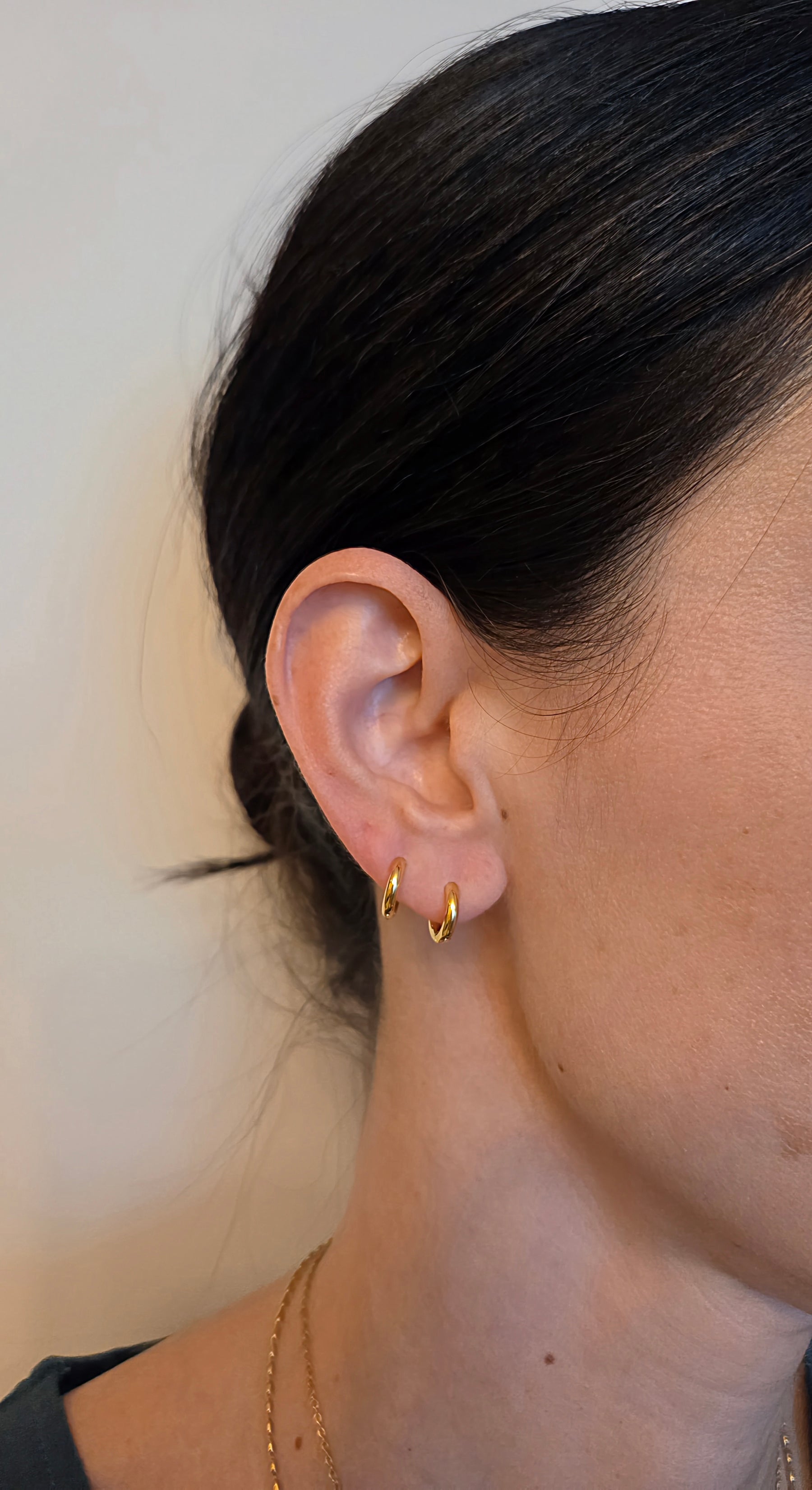 Brinco Argolinha Lisa PP (0,8cm) Banhado a Ouro 18k