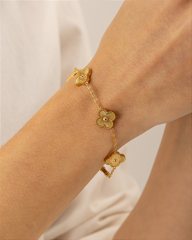 Pulseira Trevos Dourados Banhada a Ouro 18k