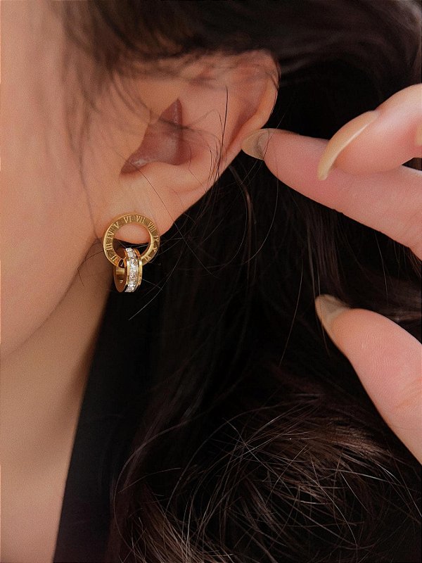 Brinco Círculos Entrelaçados Banhado a Ouro 18k
