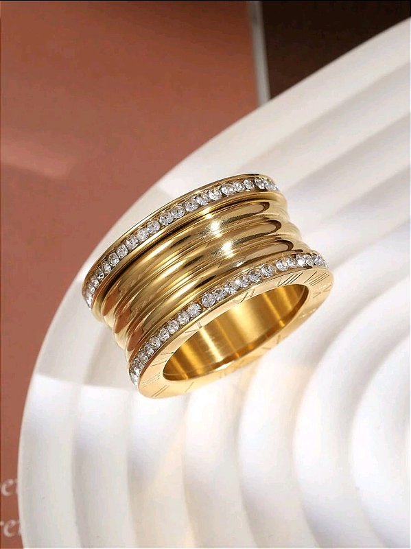 Anel Números Romanos Cravejado Banhado a Ouro 18k