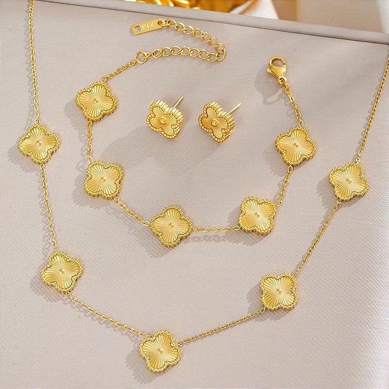 Colar Trevos Dourados Banhado a Ouro 18k