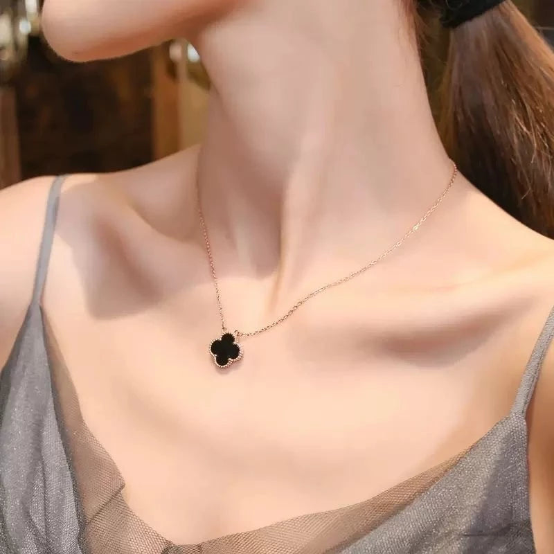 Colar Trevo Único Banhado a Ouro 18k