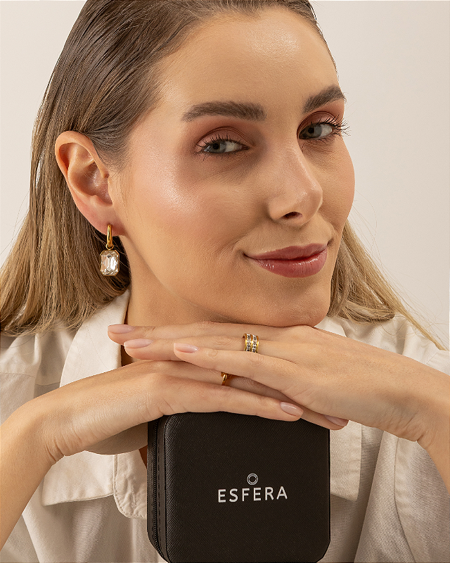 Brinco Janela de Luz Banhado a Ouro 18k