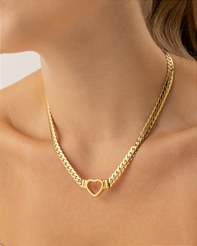 Colar Trançado com Coração Banhado a Ouro 18k