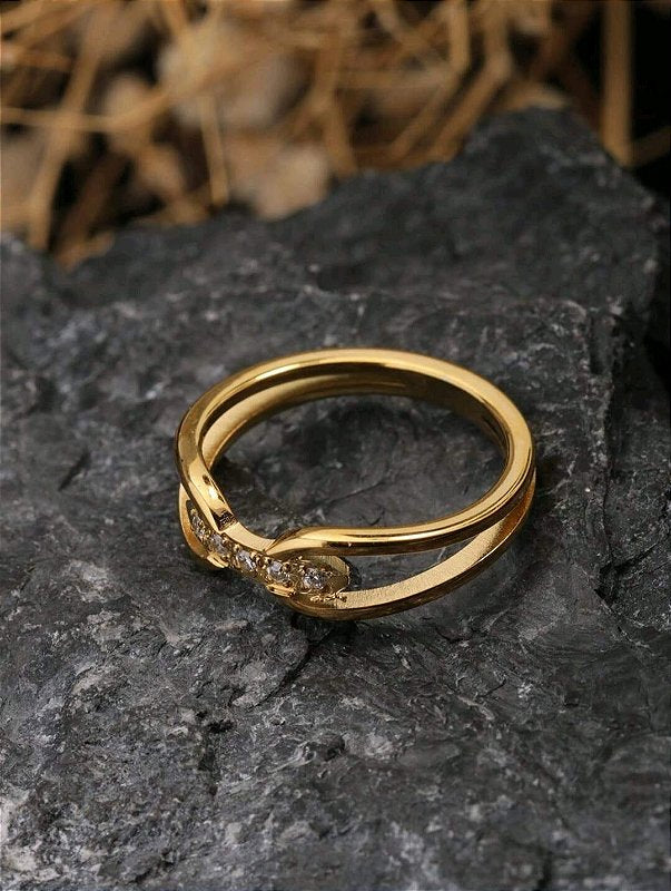 Anel Laço Cravejado Banhado a Ouro 18k