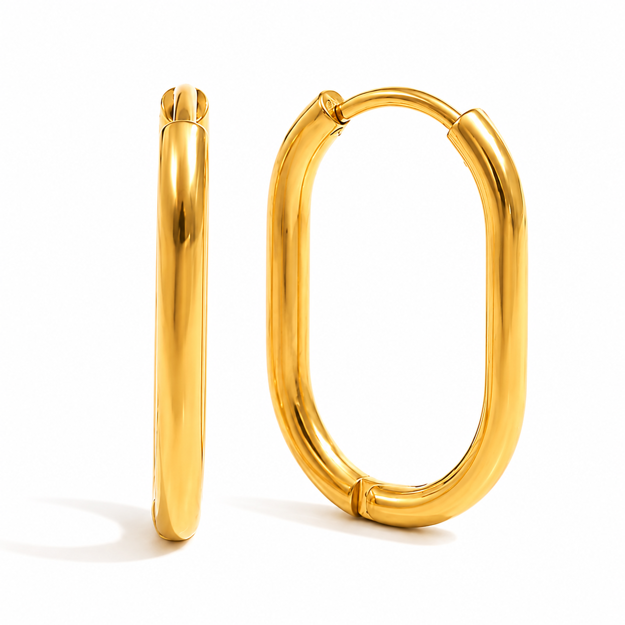 Brinco Argolinha Lisa Oval (G) Banhada a Ouro 18k