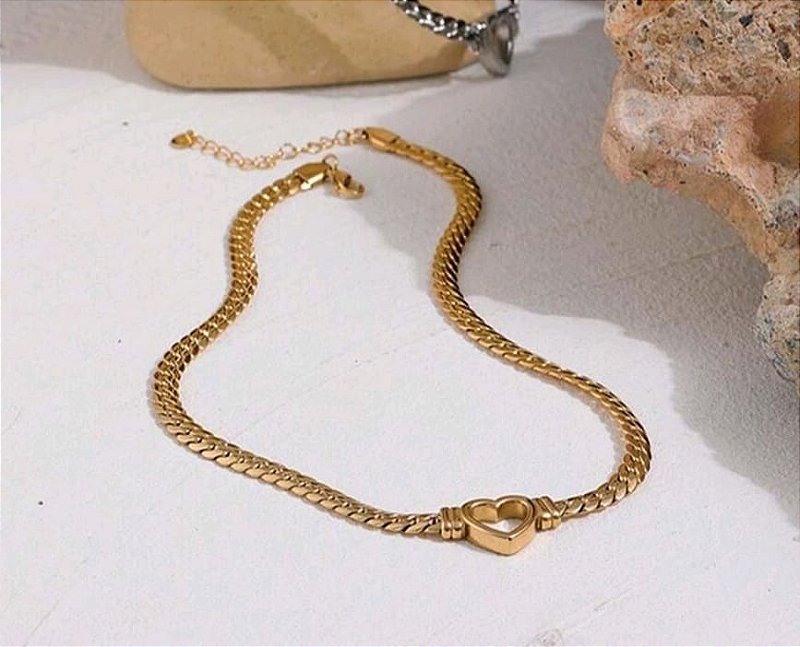 Colar Trançado com Coração Banhado a Ouro 18k
