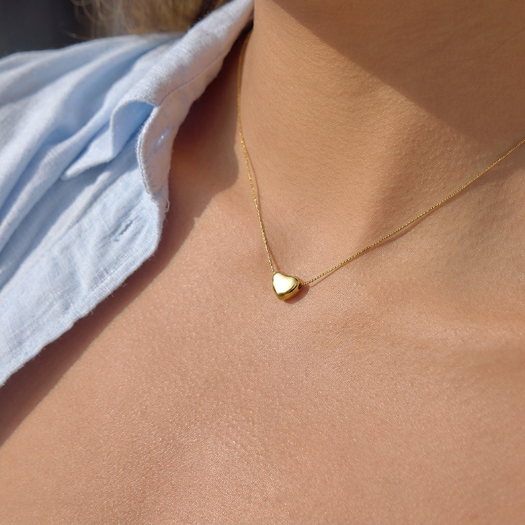 Colar Mini Coração Banhado a Ouro 18k