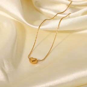 Colar Mini Coração Banhado a Ouro 18k