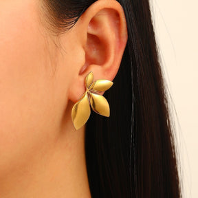 Brinco Orquídea Banhado a Ouro 18k