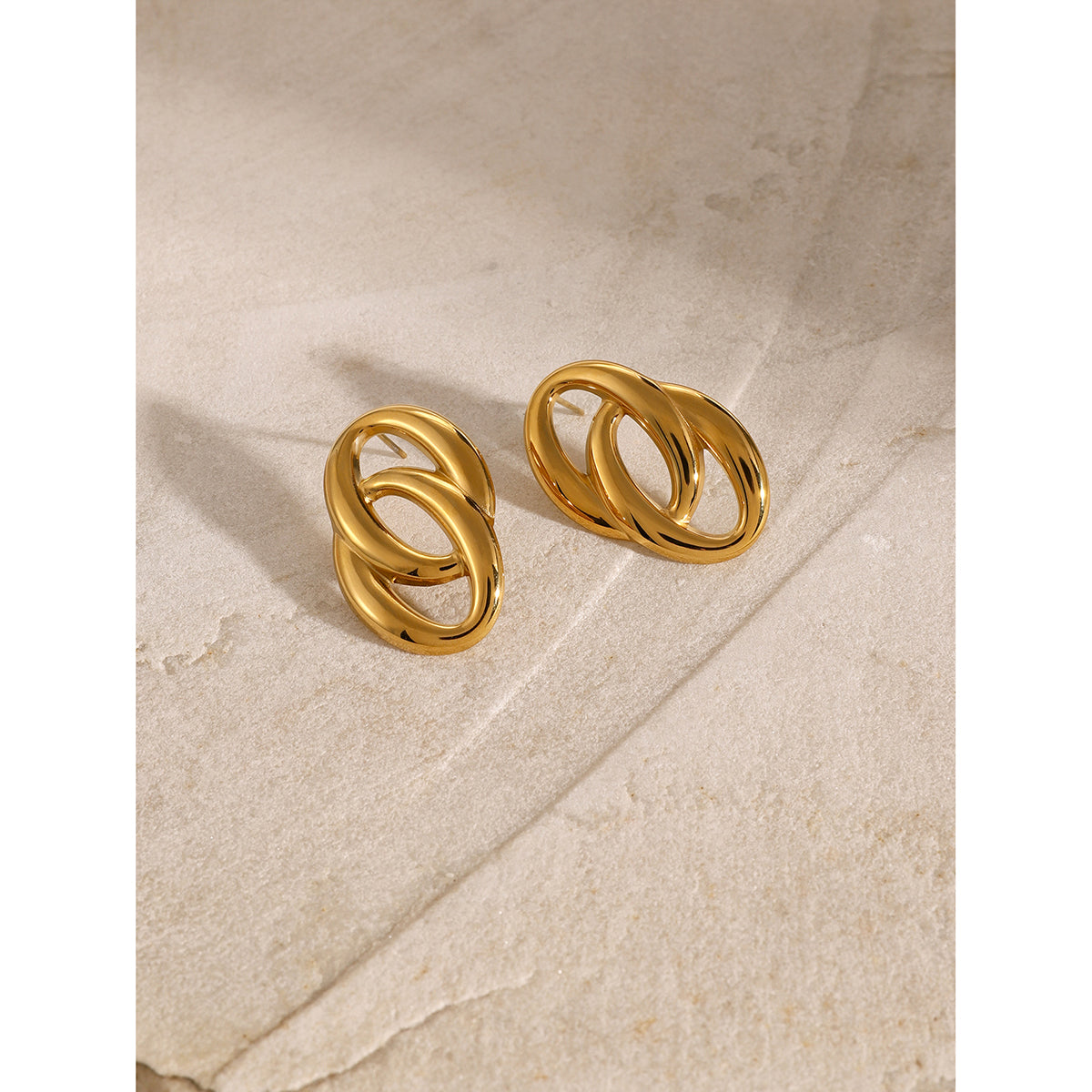 Brinco Elegance Banhado a Ouro 18k
