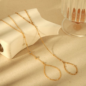 Pulseira de Mão com Cristais Banhada a Ouro 18k