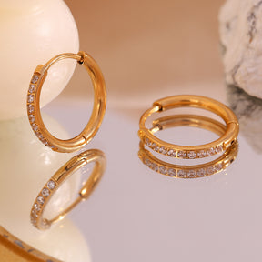 Brinco Argolinha Cravejada 1,3cm Banhado a Ouro 18k