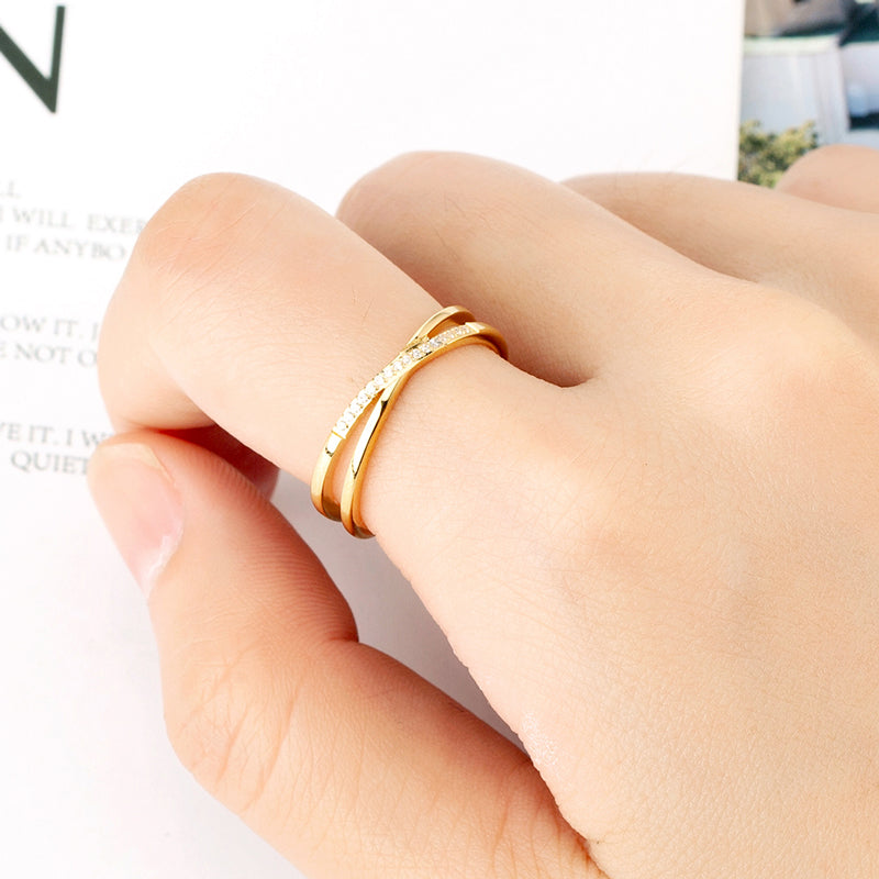 Anel X Cravejado Banhado a Ouro 18k