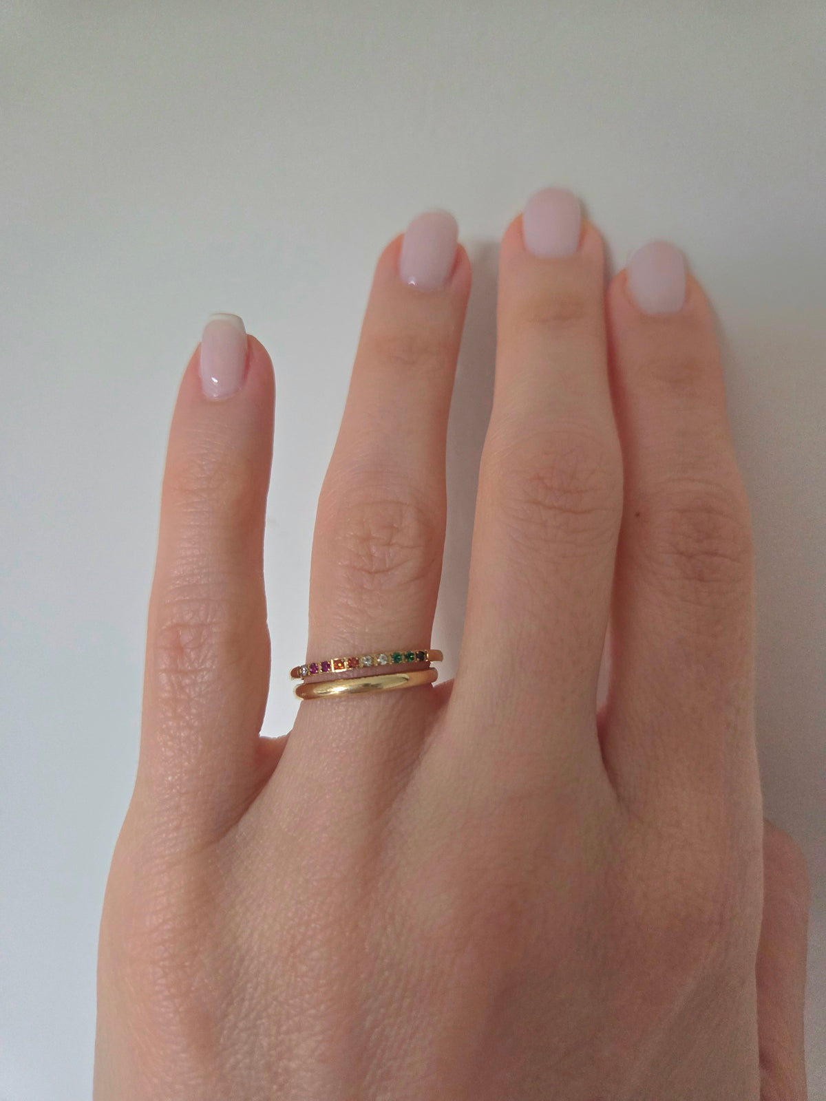 Anel Aparador Cravejado Colors Banhado a Ouro 18k