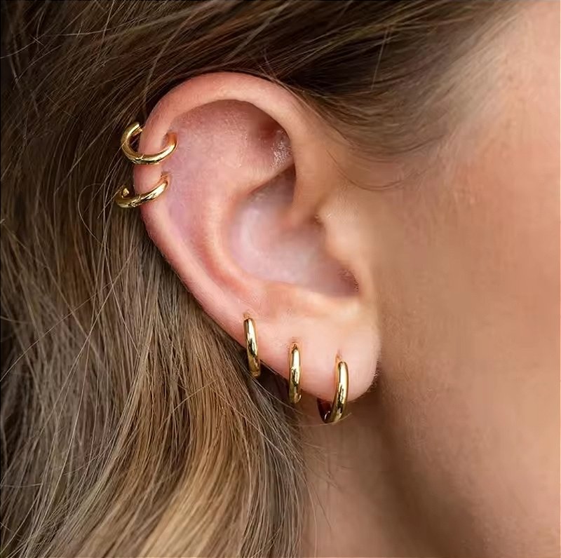 Brinco Mini Argolinha 7mm Banhado a Ouro 18k