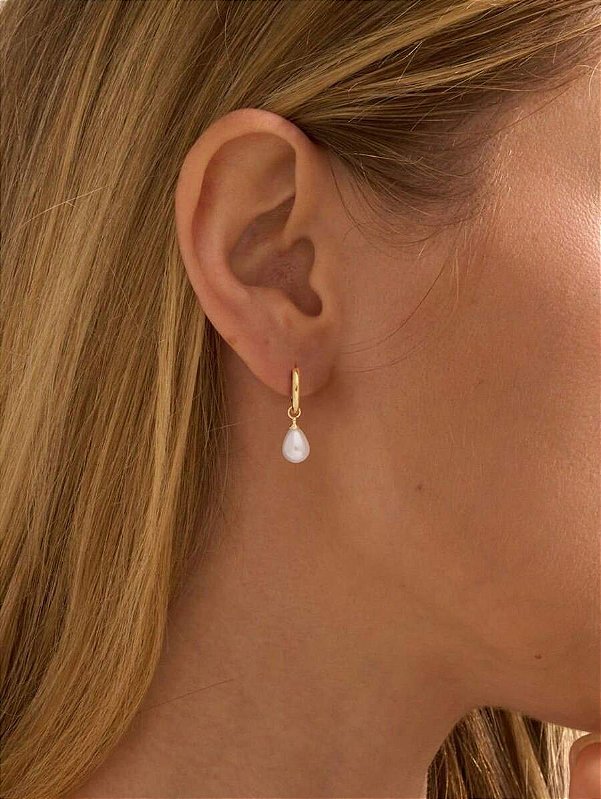 Brinco Argolinha com Pérola Banhado a Ouro 18k