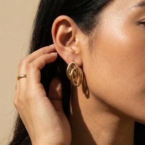 Brinco Elegance Banhado a Ouro 18k