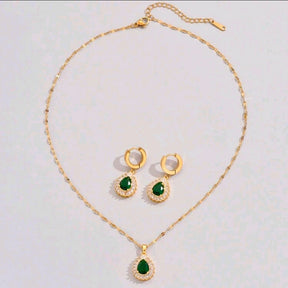 Brinco Argola Gota Cravejata Esmeralda Banhado a Ouro 18k