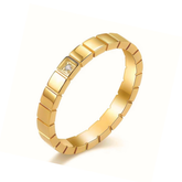 Anel Mini Zircônia Central Banhado a Ouro 18k