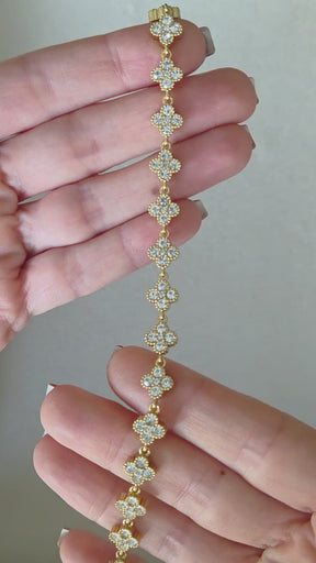 Pulseira Trevo em Flor Cravejada em Aço Banhado a Ouro