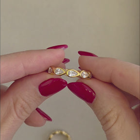 Anel Gotinhas de Zircônias em Aço Banhado a Ouro